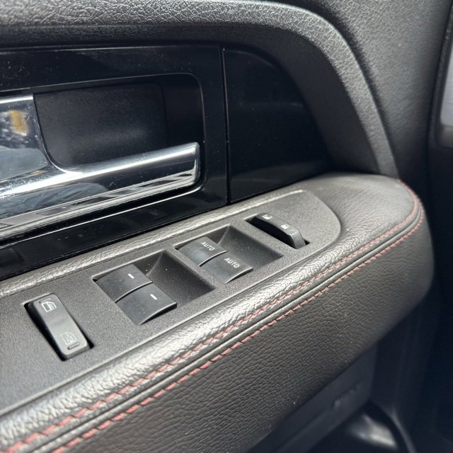 Used 2013 Ford F150 Limited image 45