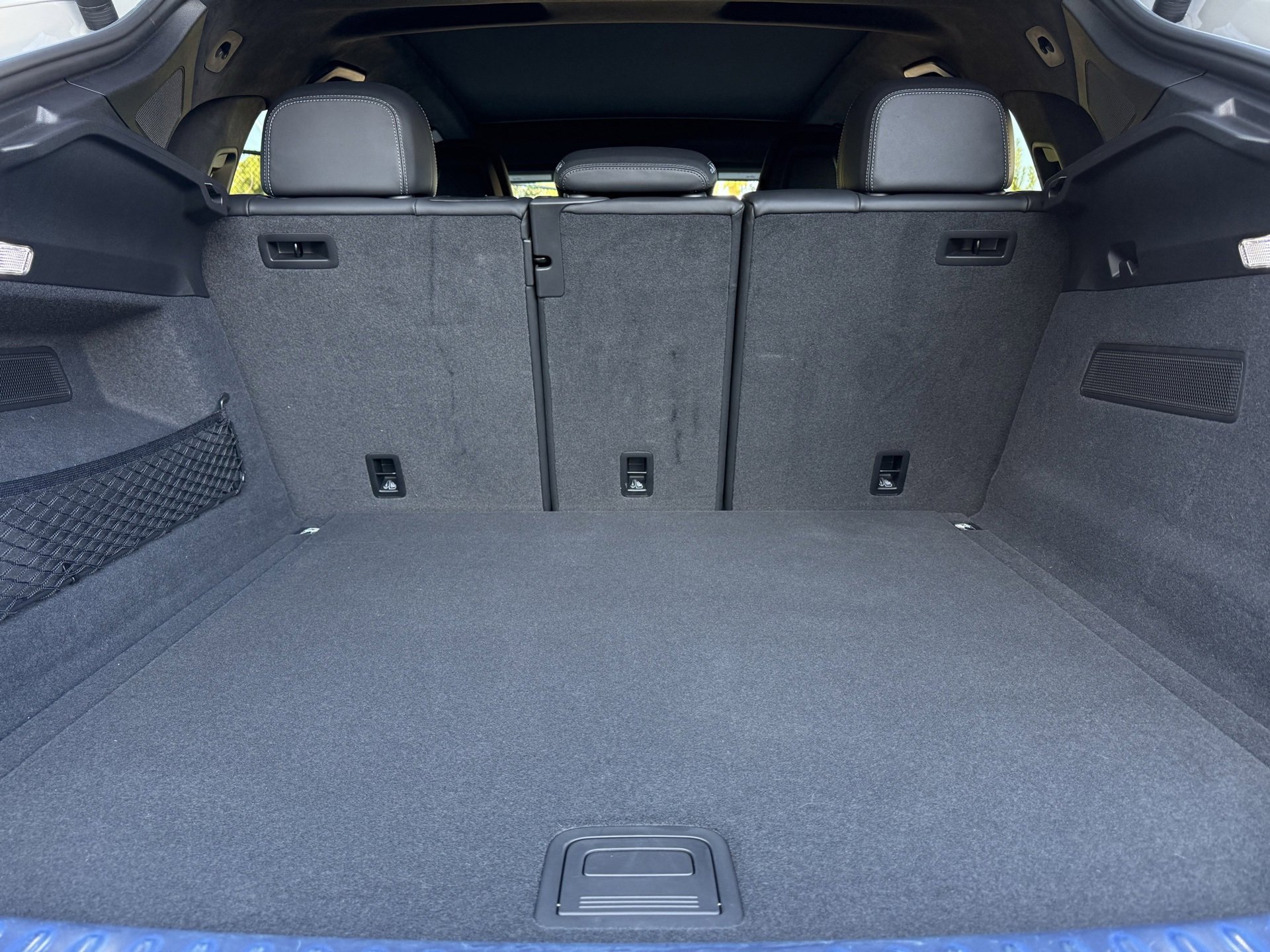 Used 2025 Porsche Cayenne GTS image 34