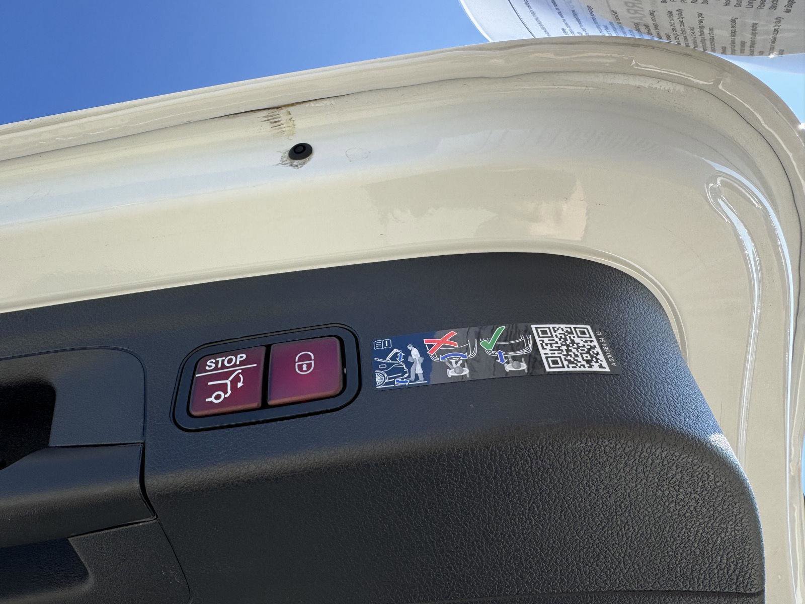 Certified 2025 Mercedes-Benz GLE 350 GLE 350 image 24