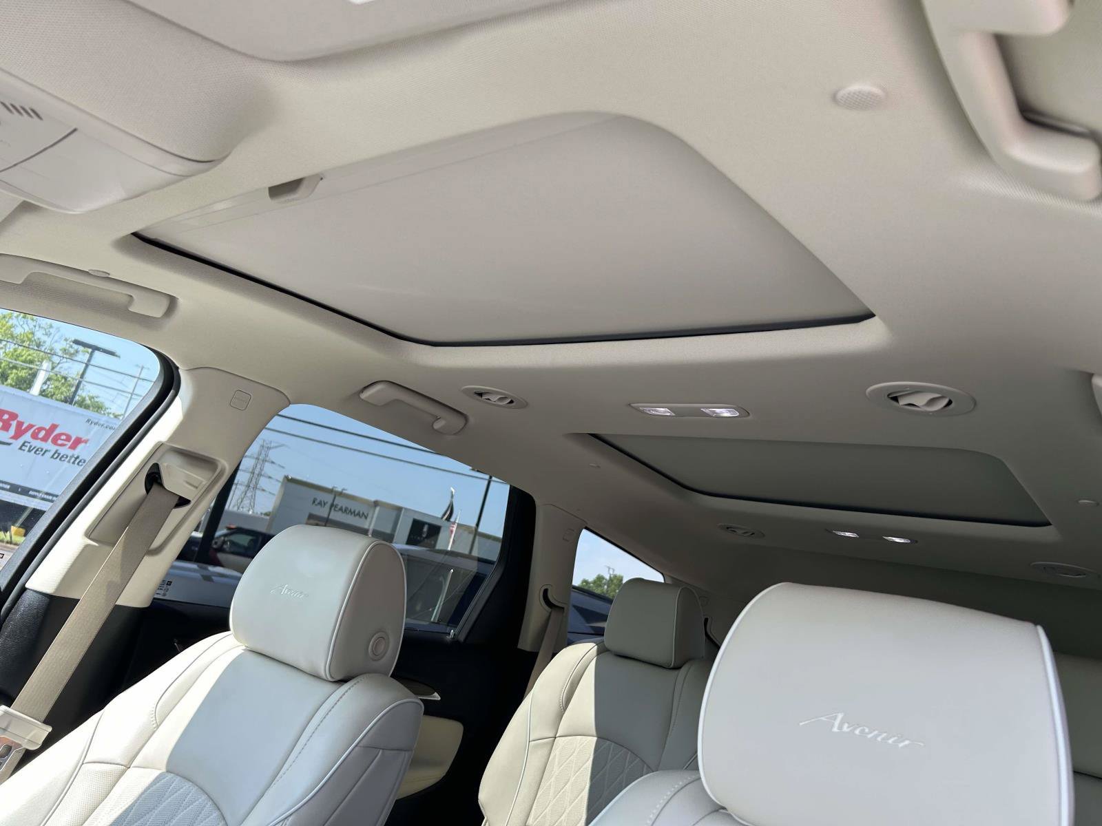 Used 2024 Buick Enclave Avenir w/ Avenir Technology Package FWD image 23