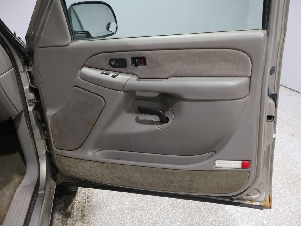 Used 2002 Chevrolet Silverado 1500 LT AWD/4WD image 23