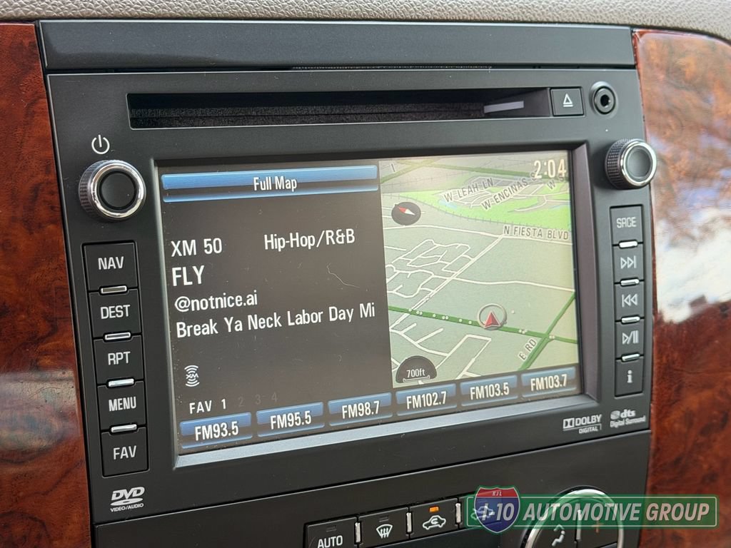 Used 2013 Chevrolet Avalanche LTZ AWD/4WD image 28