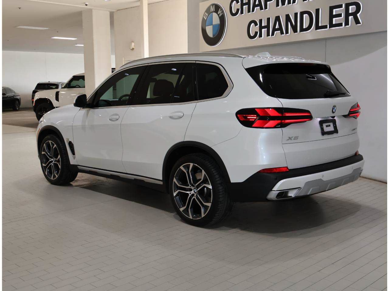 Certified 2025 BMW X5 sDrive40i RWD image 5