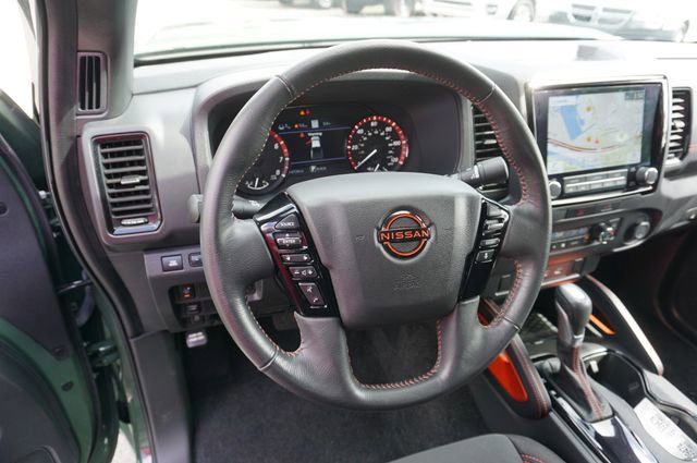 Used 2023 Nissan Frontier Pro-X w/ Technology Package image 12