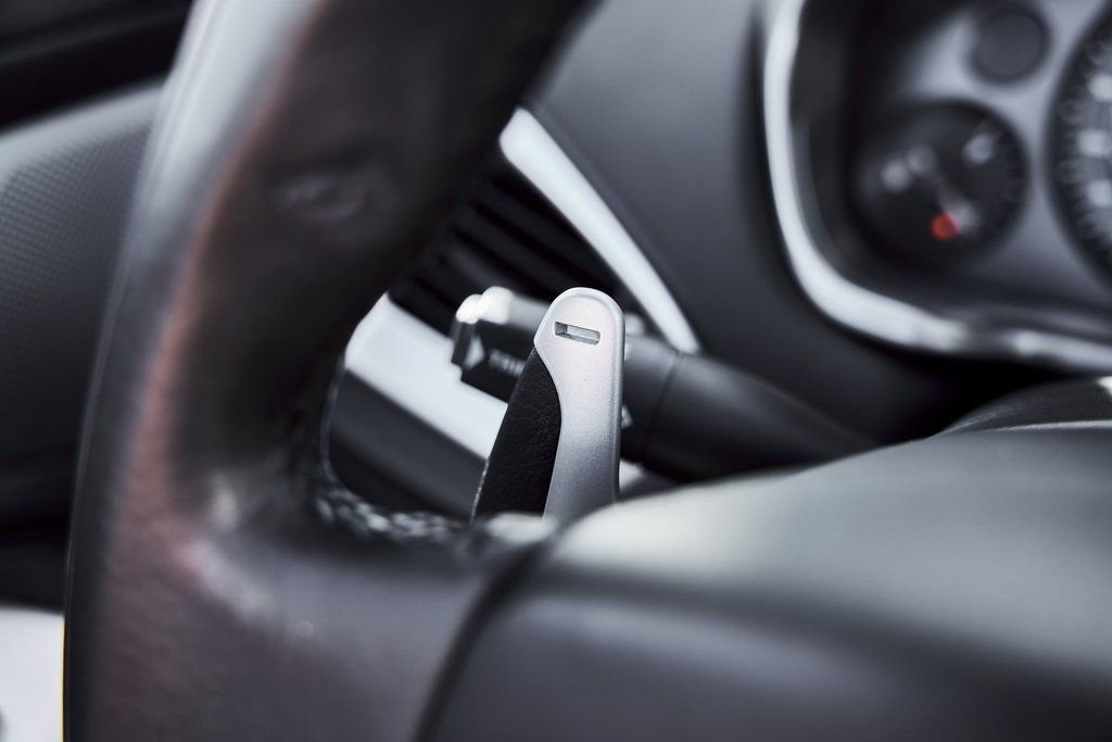 Used 2017 Aston Martin Vanquish S image 56