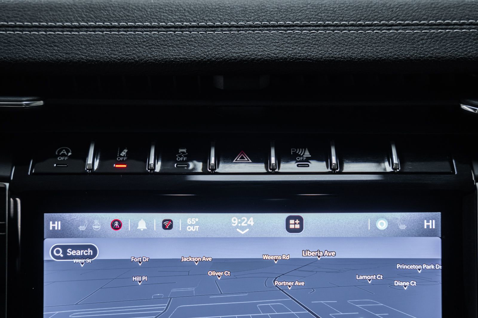 Used 2024 Jeep Grand Cherokee L Limited image 29