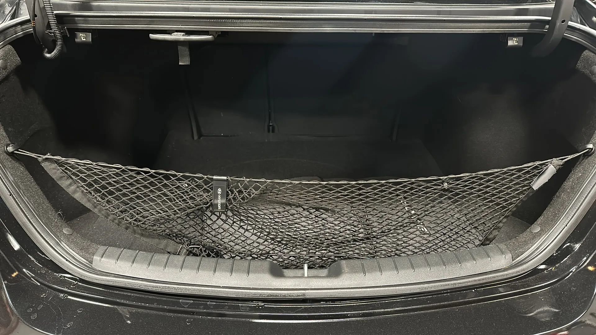 Used 2017 Hyundai Elantra ECO w/ Cargo Package image 13