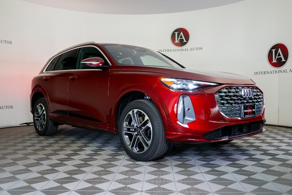 New 2025 Audi Q5 Premium Plus