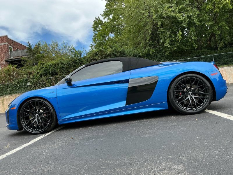 Used 2018 Audi R8 V10 AWD/4WD image 1