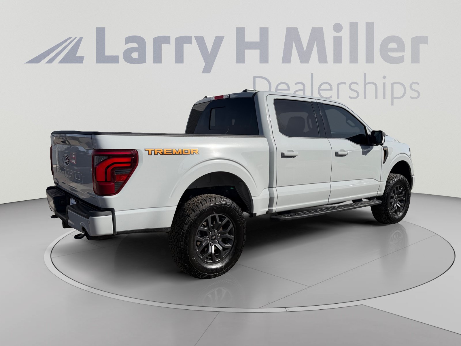 Used 2024 Ford F150 Tremor w/ Bed Utility Package AWD/4WD image 5