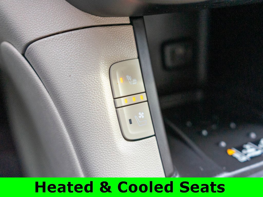 Used 2017 GMC Acadia Denali w/ Technology Package image 30