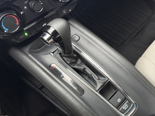 Certified 2020 Honda HR-V Sport image 16