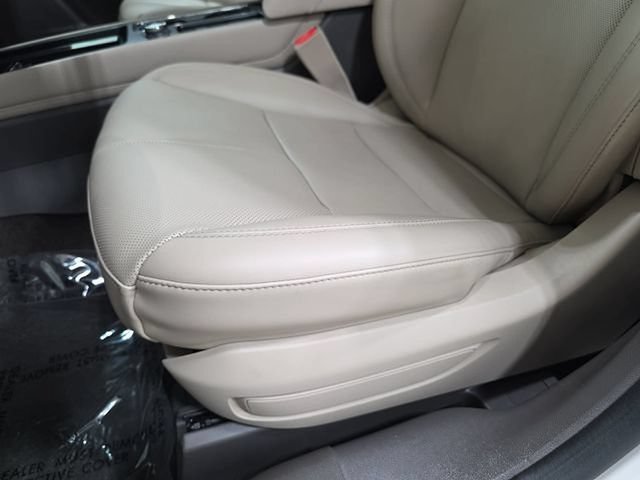 Certified 2023 Lincoln Corsair AWD w/ Equipment Group 101A image 26