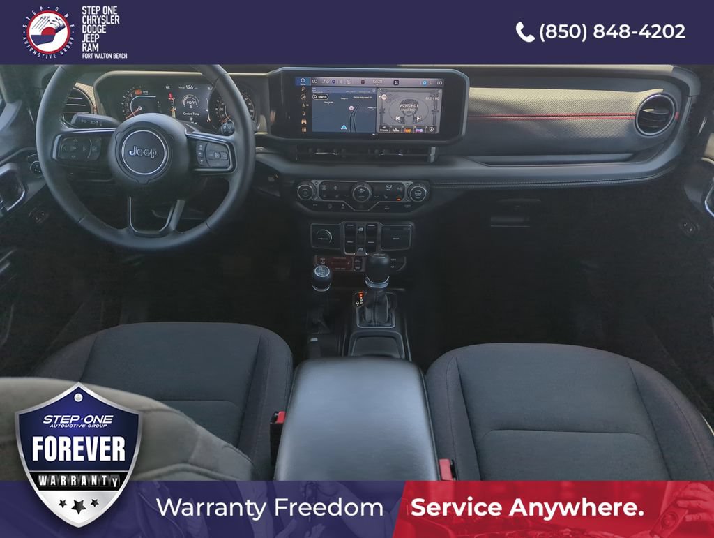 Used 2025 Jeep Wrangler Unlimited Rubicon w/ Convenience Group AWD/4WD image 14