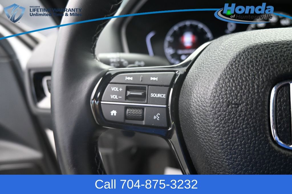 Used 2023 Honda Civic Sport image 23