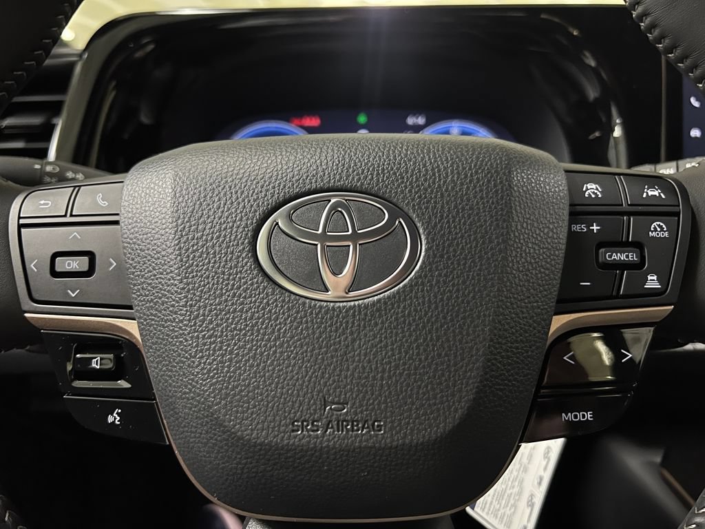 New 2026 Toyota Crown Signia AWD/4WD image 30
