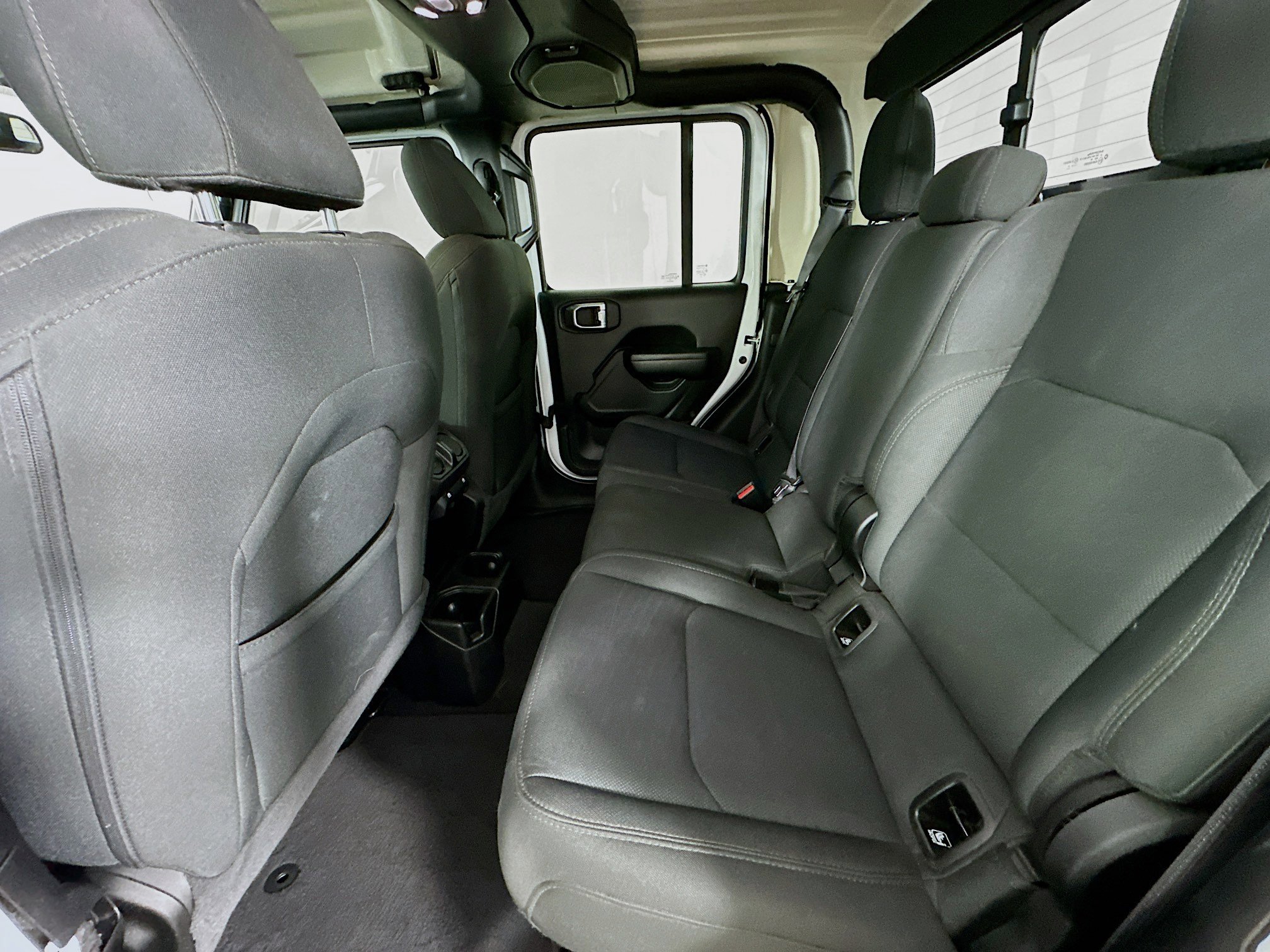 Certified 2021 Jeep Gladiator Sport image 30