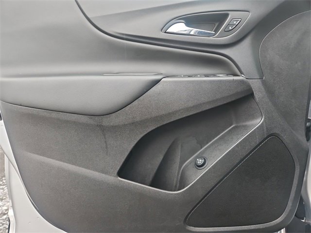Used 2021 Chevrolet Equinox LT image 22
