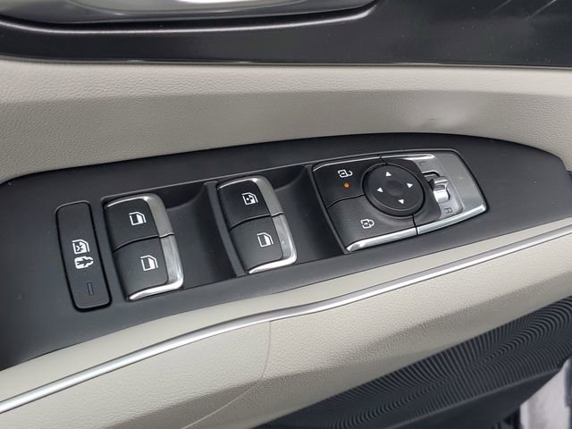 Certified 2025 Kia Sorento S image 15