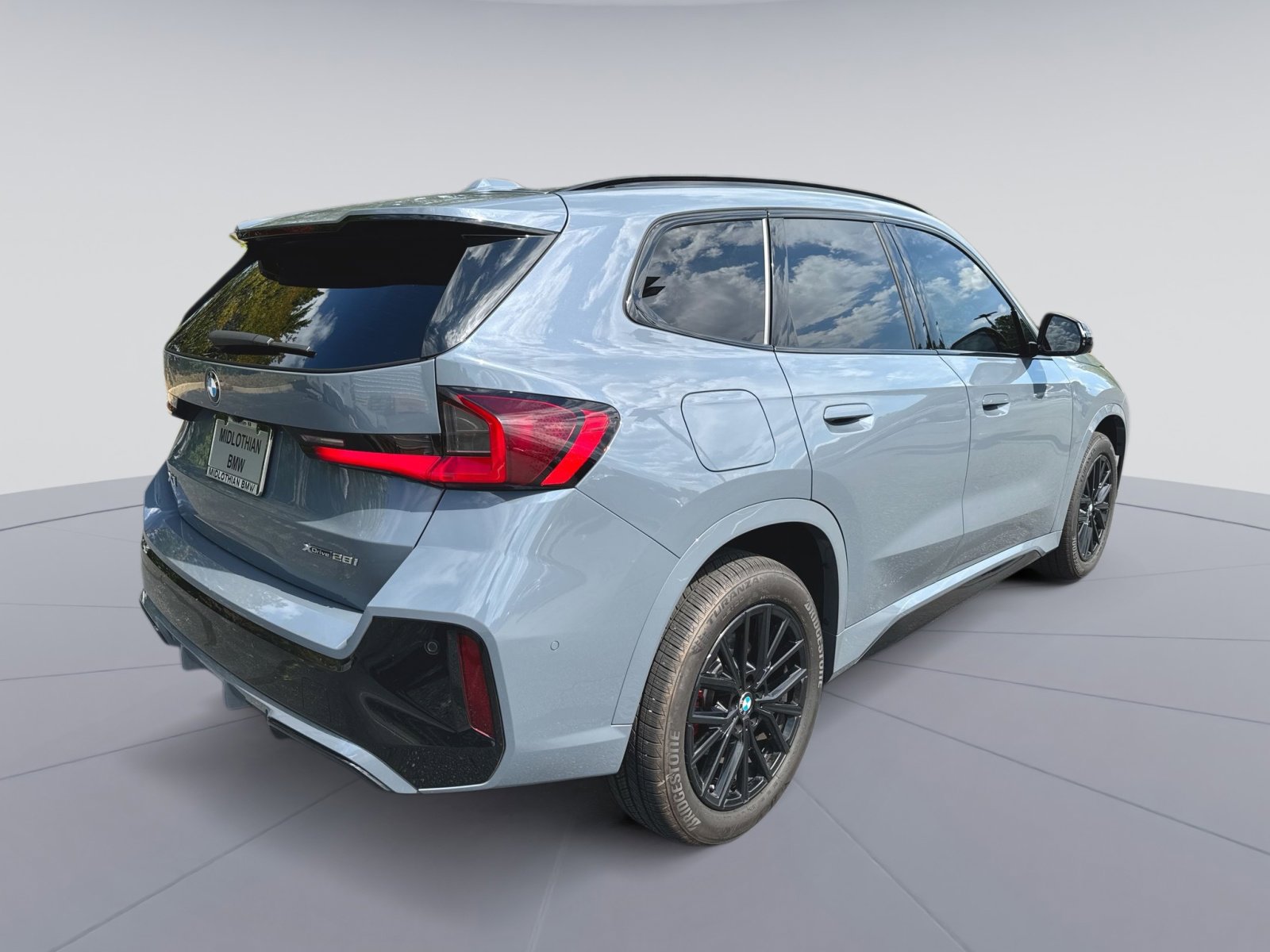 Used 2023 BMW X1 xDrive28i w/ Premium Package AWD/4WD image 29