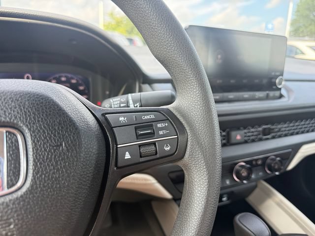 Used 2025 Honda Accord LX image 24