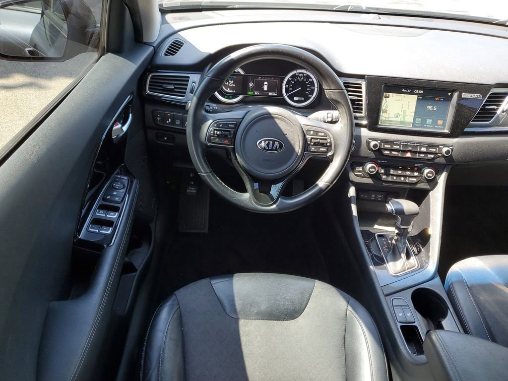 Used 2018 Kia Niro EX w/ Option Group 020 FWD image 13