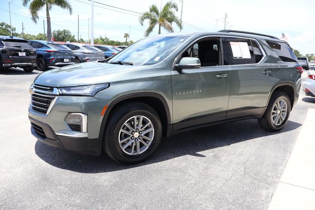Used 2022 Chevrolet Traverse LT FWD image 4