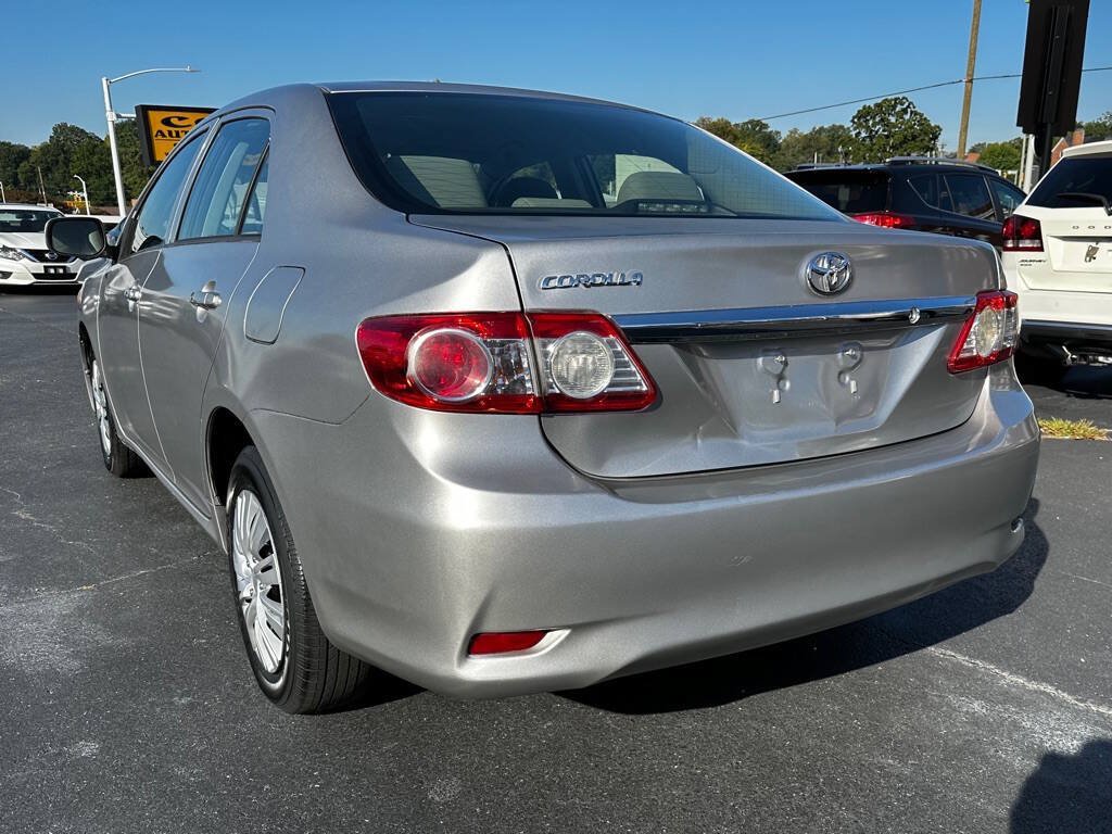 Used 2012 Toyota Corolla L FWD image 5