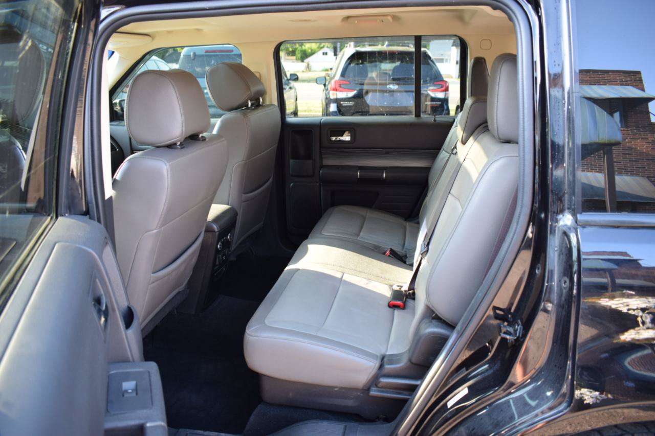 Used 2019 Ford Flex SEL w/ Equipment Group 202A AWD/4WD image 35