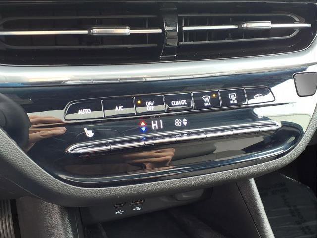 Used 2024 Buick Envista Avenir image 14