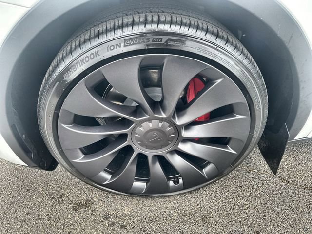 Used 2025 Tesla Model Y Performance AWD/4WD image 18