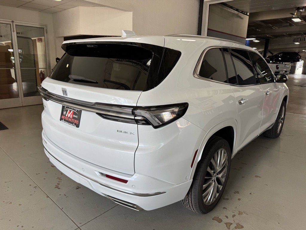 New 2026 Buick Enclave Avenir w/ Super Cruise Package image 5