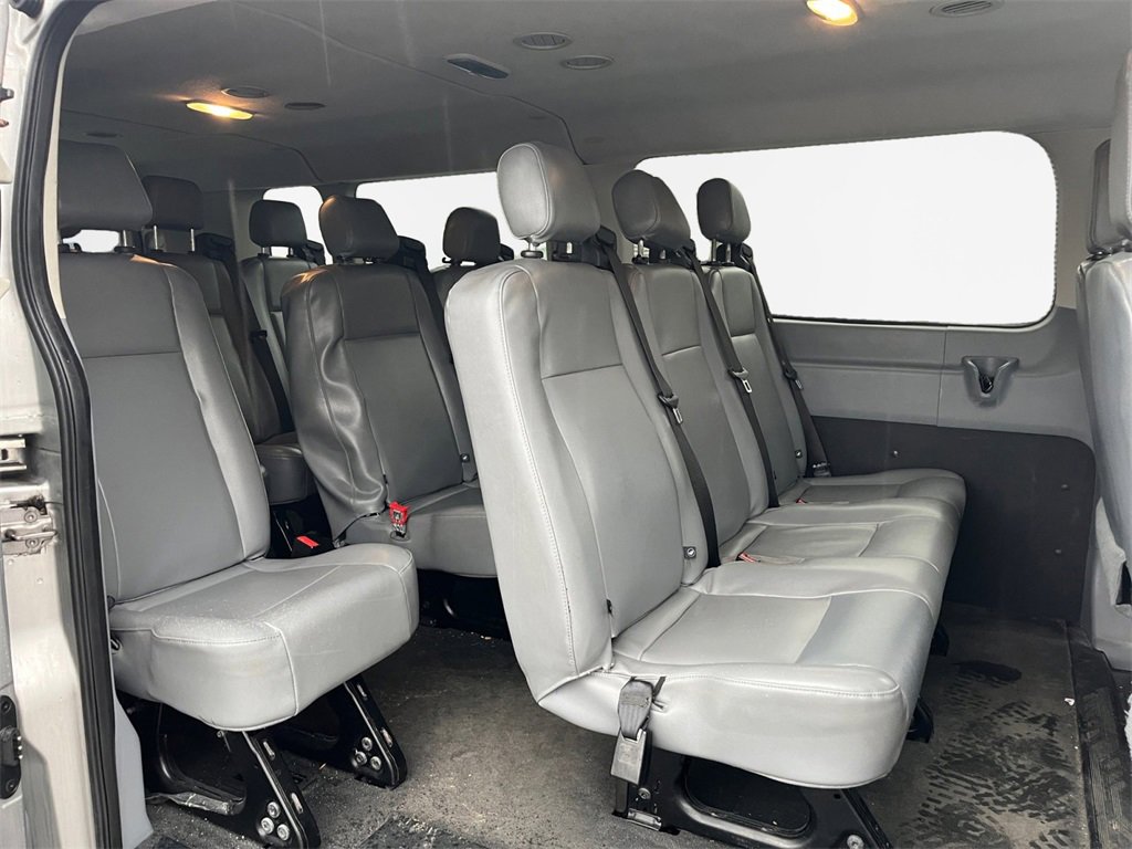Used 2016 Ford Transit 350 XL image 24