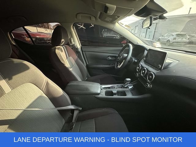 Used 2020 Nissan Sentra SV FWD image 2