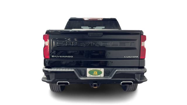 Used 2019 Chevrolet Silverado 1500 Custom w/ Custom Value Package RWD image 3