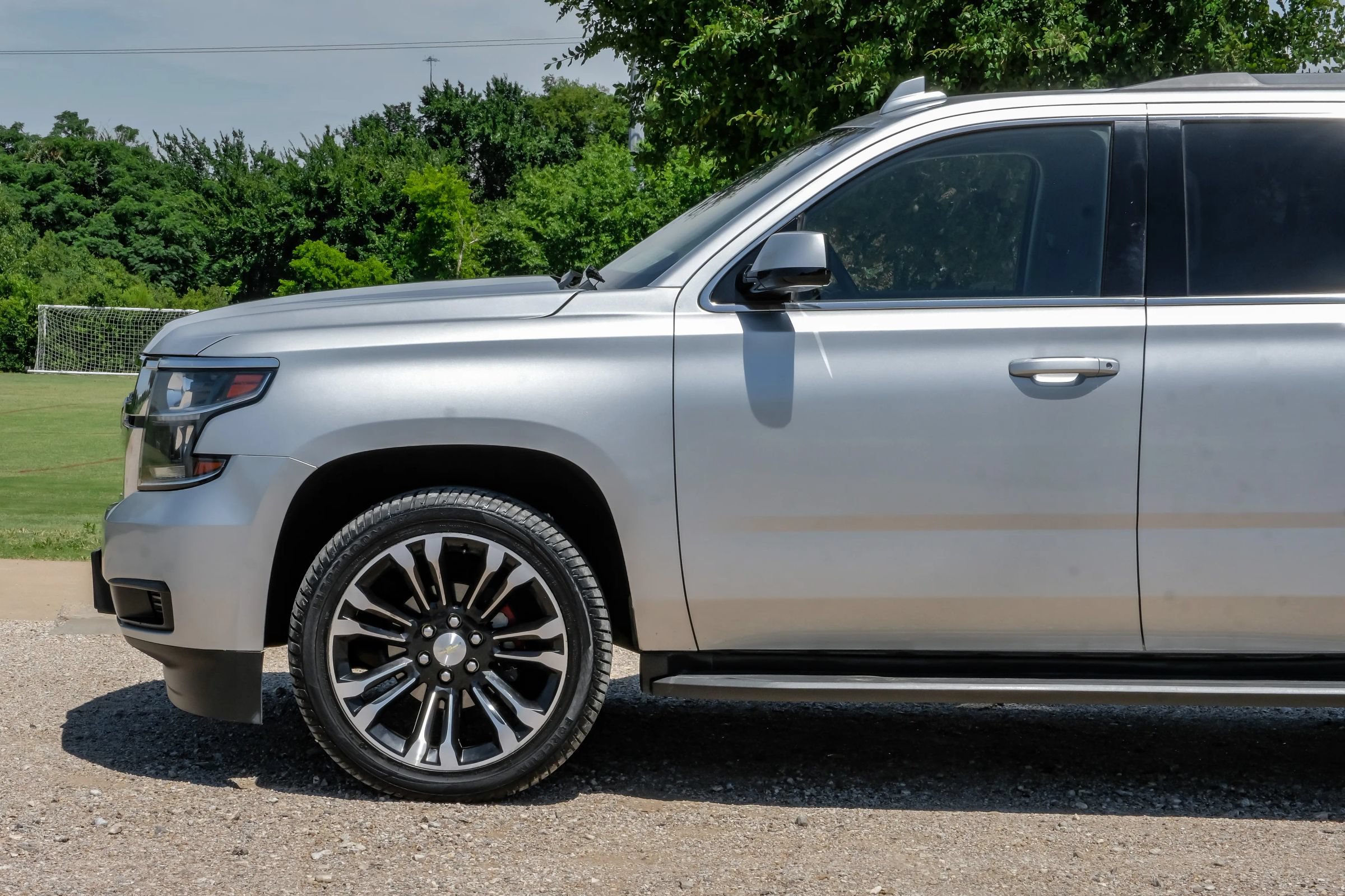 Used 2017 Chevrolet Tahoe LS AWD/4WD image 13