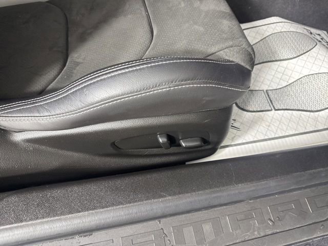 Used 2023 Chevrolet Camaro SS image 18
