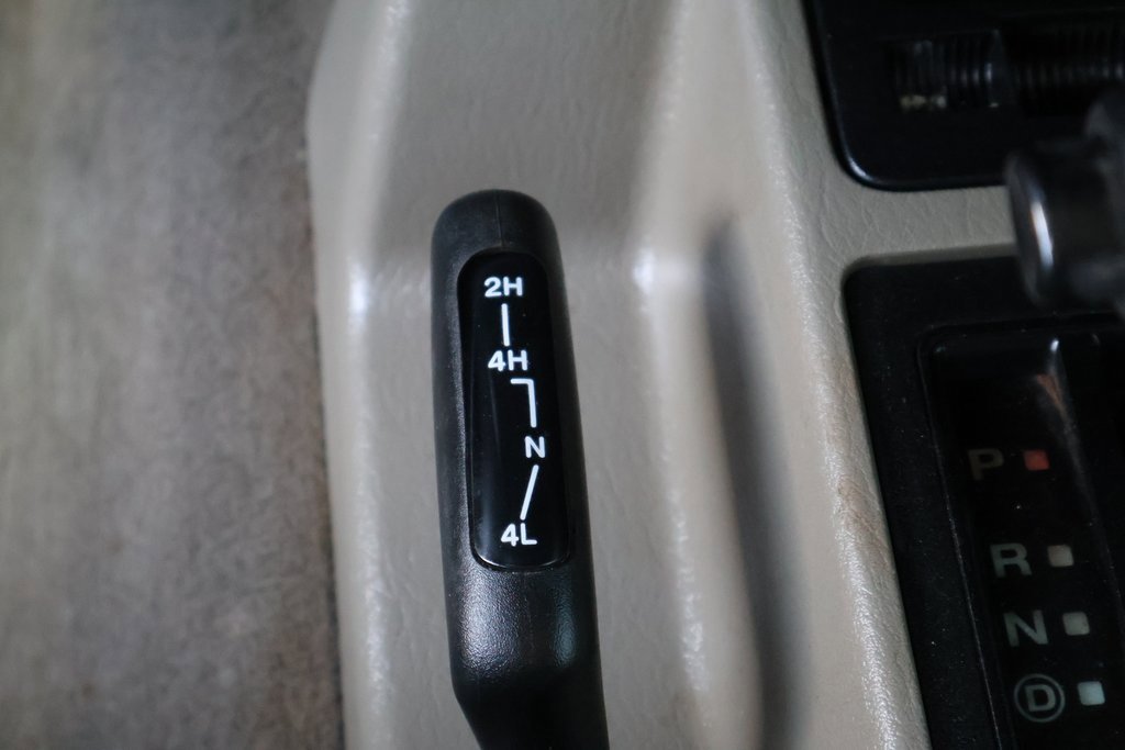 Used 2004 Jeep Wrangler X w/ Full Face Tire & Wheel Group image 18