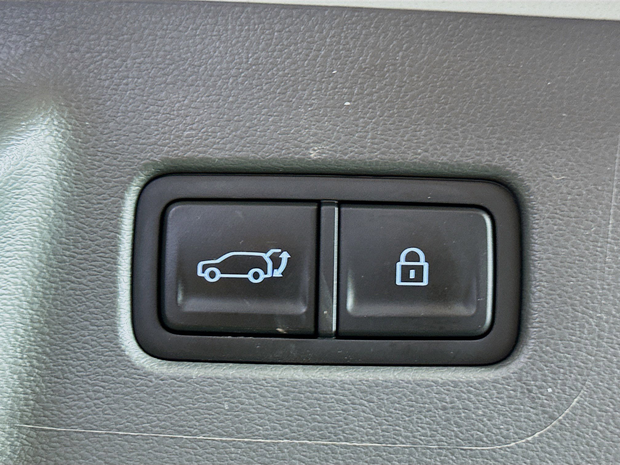 Used 2025 Hyundai Santa Fe SEL image 29