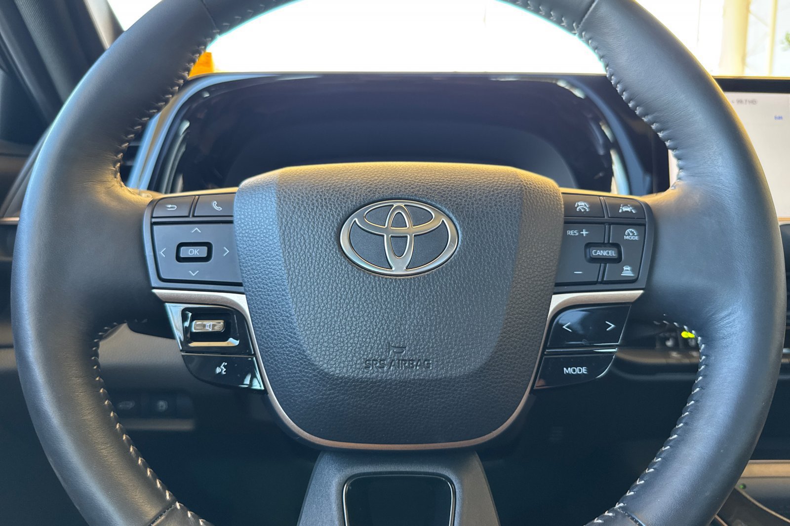 Certified 2025 Toyota Crown Signia w/ Advanced Technology Package AWD/4WD image 28