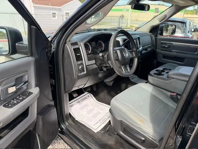 Used 2017 RAM 2500 SLT image 7