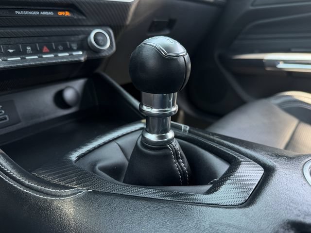 Used 2025 Ford Mustang GT Premium RWD image 17