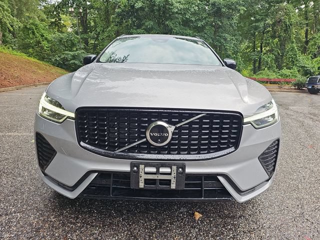 Used 2023 Volvo XC60 B5 Plus w/ Climate Package AWD/4WD image 3