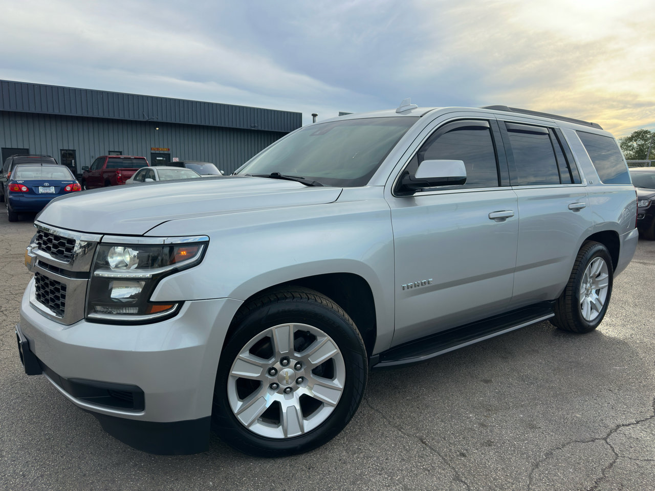 Used 2019 Chevrolet Tahoe LT image 3