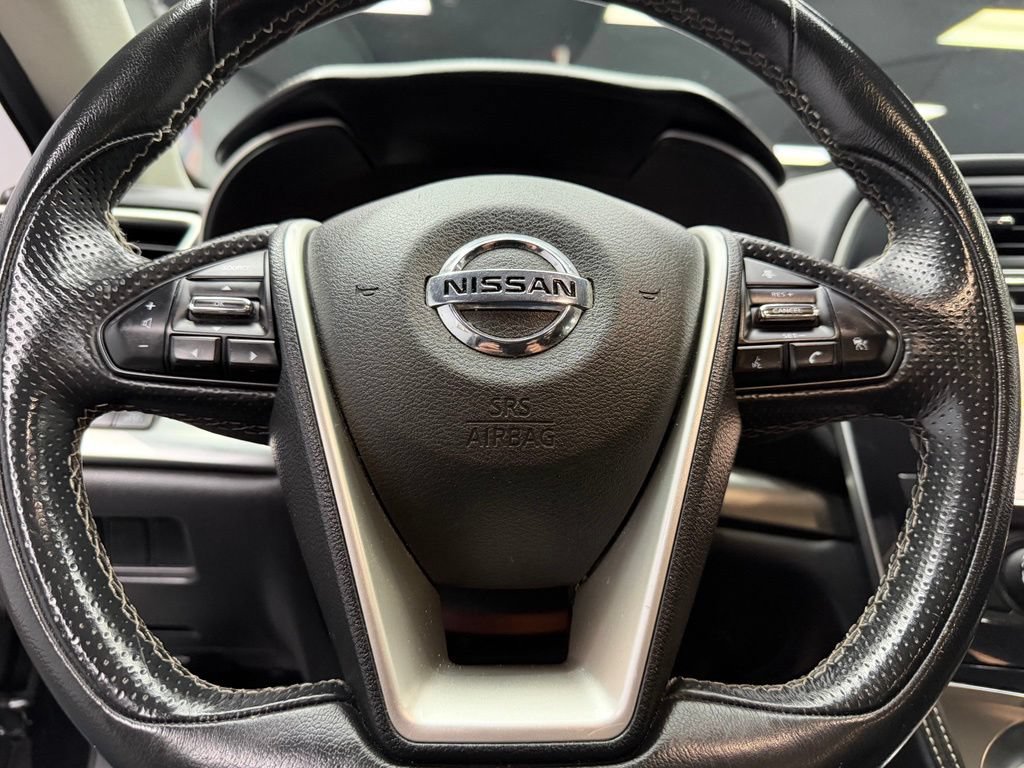Used 2022 Nissan Maxima SV w/ Floor Mat Group FWD image 22