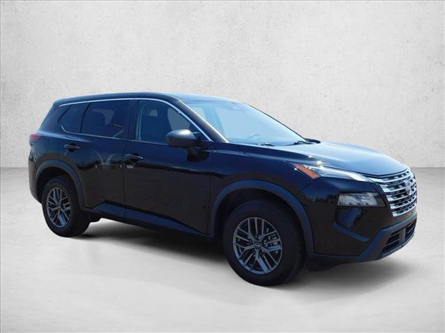 Used 2024 Nissan Rogue S FWD image 6