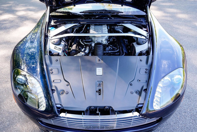 Used 2008 Aston Martin V8 Vantage Roadster RWD image 25
