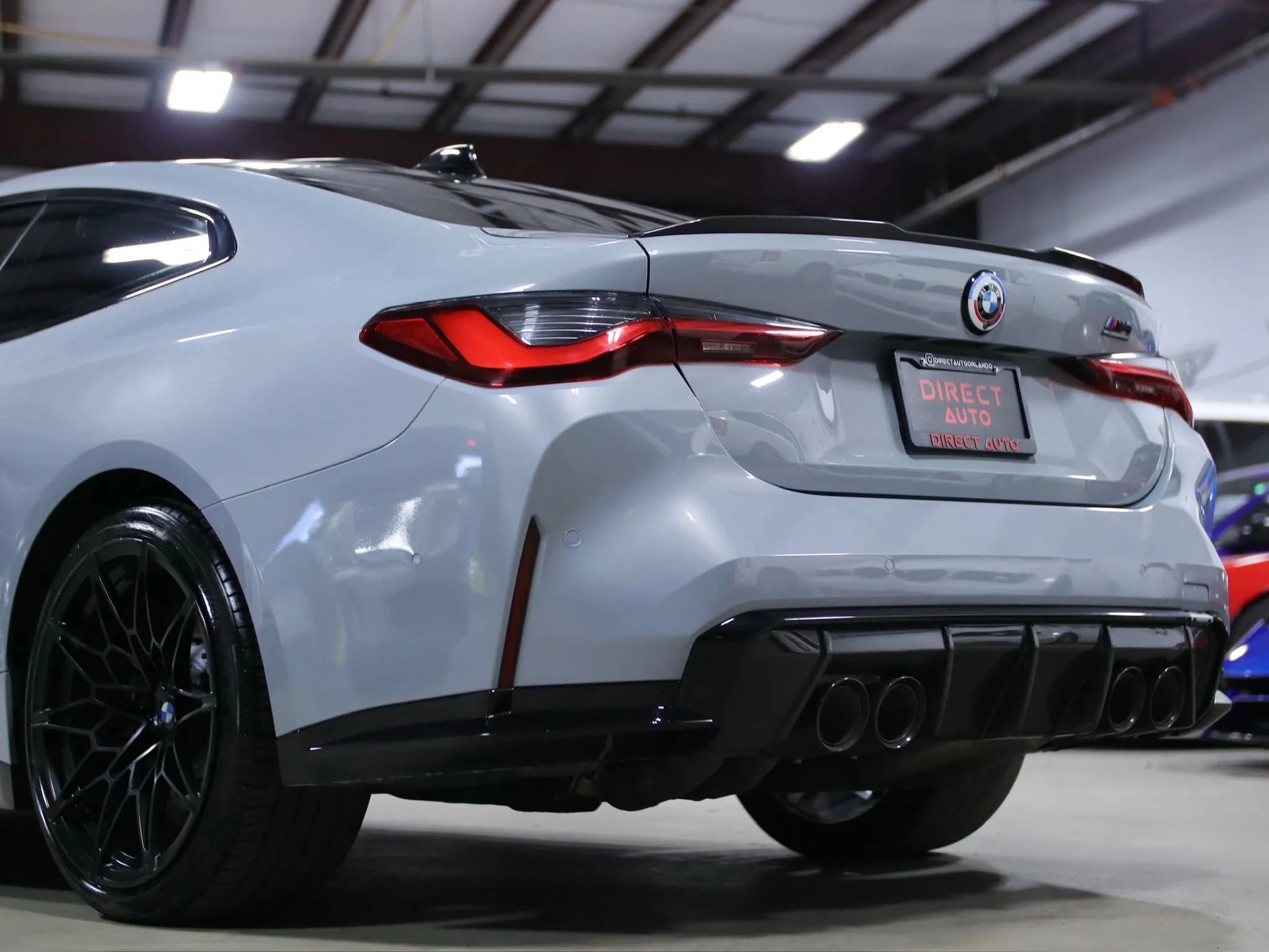 Used 2021 BMW M4 Competition w/ M Carbon Exterior Package image 19