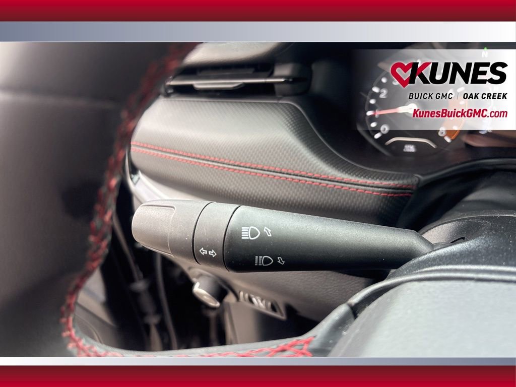 Used 2024 Jeep Compass Trailhawk image 12