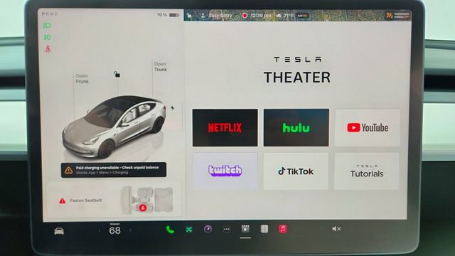 Used 2023 Tesla Model 3 Performance image 50